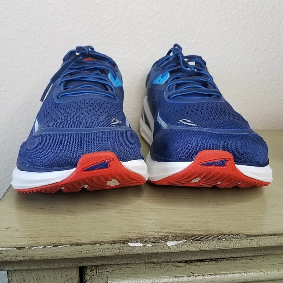 ALTRA Men's Paradigm 6 Sneakers - Picture 3 of 9